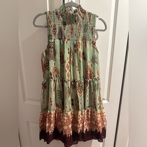 Sleeveless sun dress.